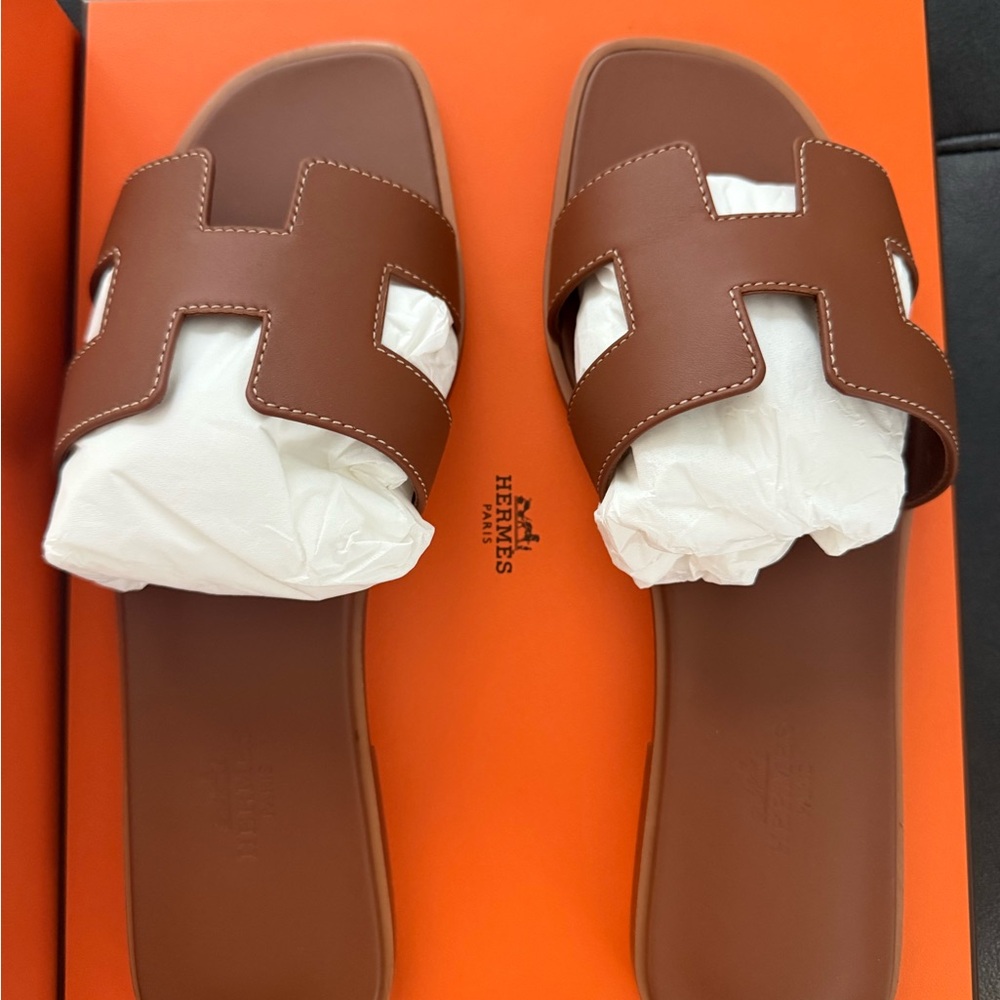 Brown Leather Sandals - authentic/ real- purchased at Hermes store - Picture 2 of 6